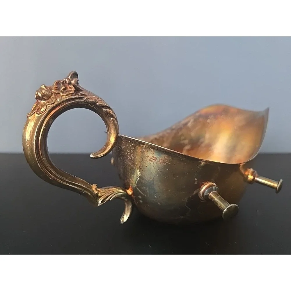 Vintage SILVER Plated Tilting Gravy‎ Sauce Ornate Boat